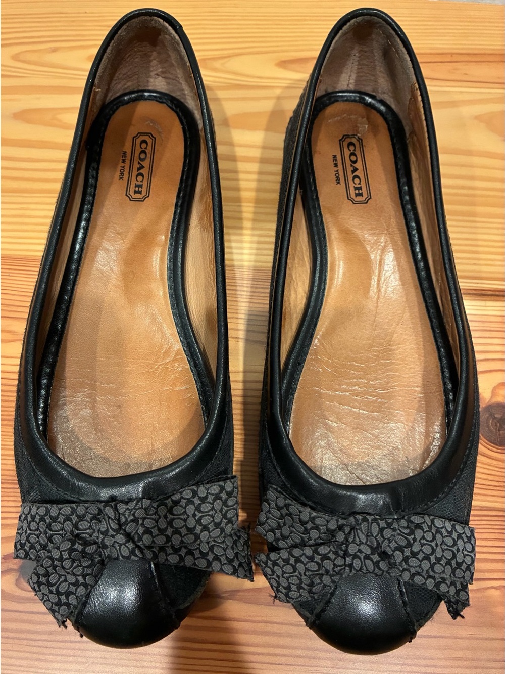 COACH Black Leather Flats with Signature Pattern Bow